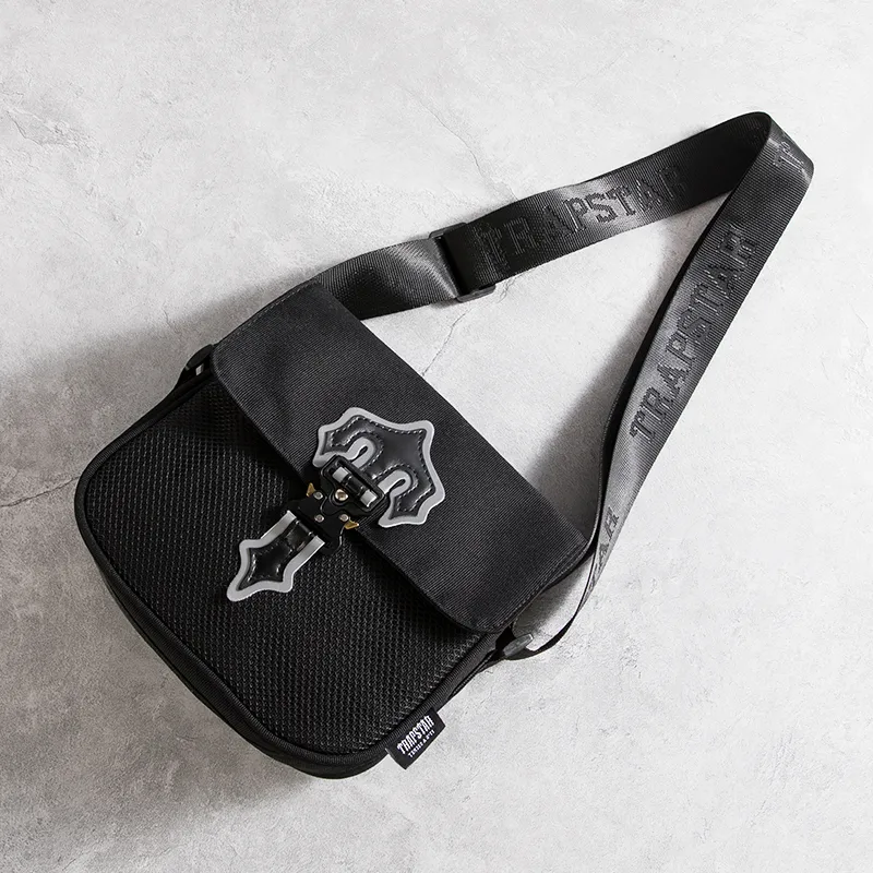 TRAPSTAR COLOURED BAG