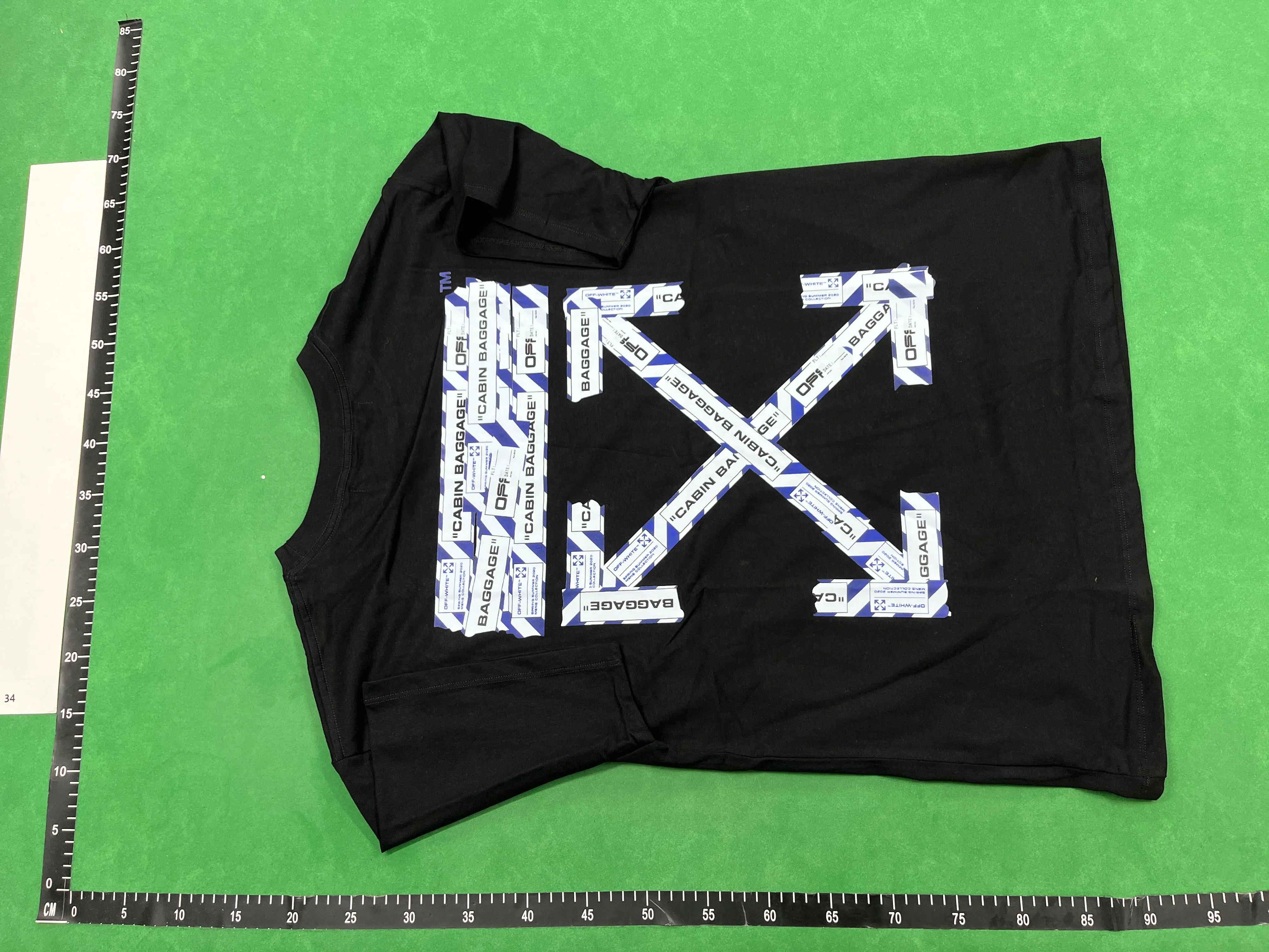 OFF WHITE t-shirt