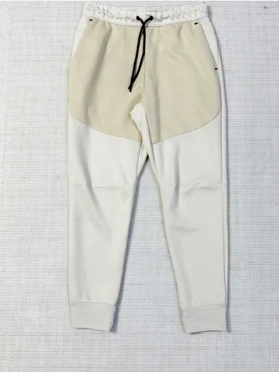NIKE tech pants