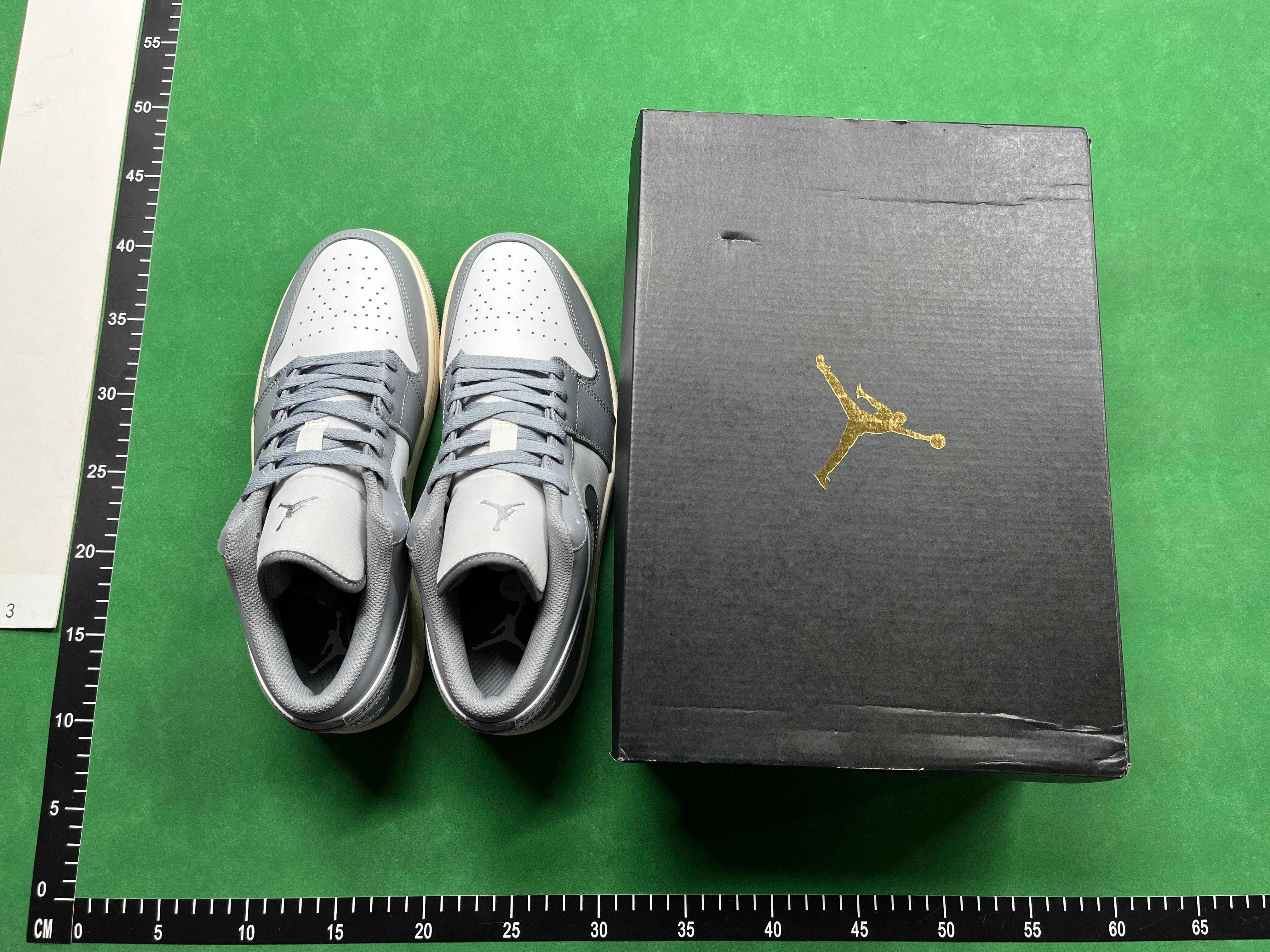 Jordan 1 Low
