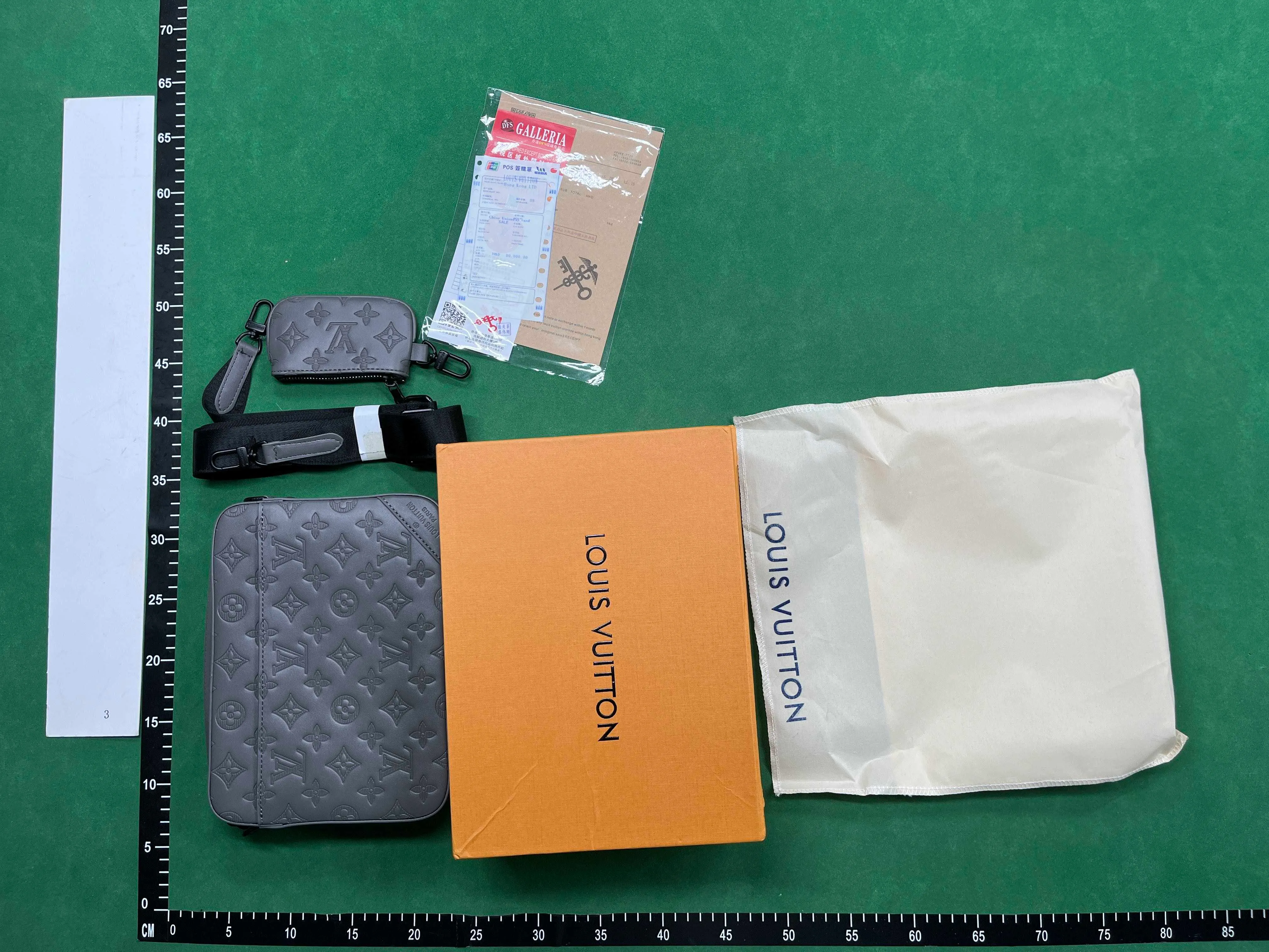 1:1 louis vuitton bag!