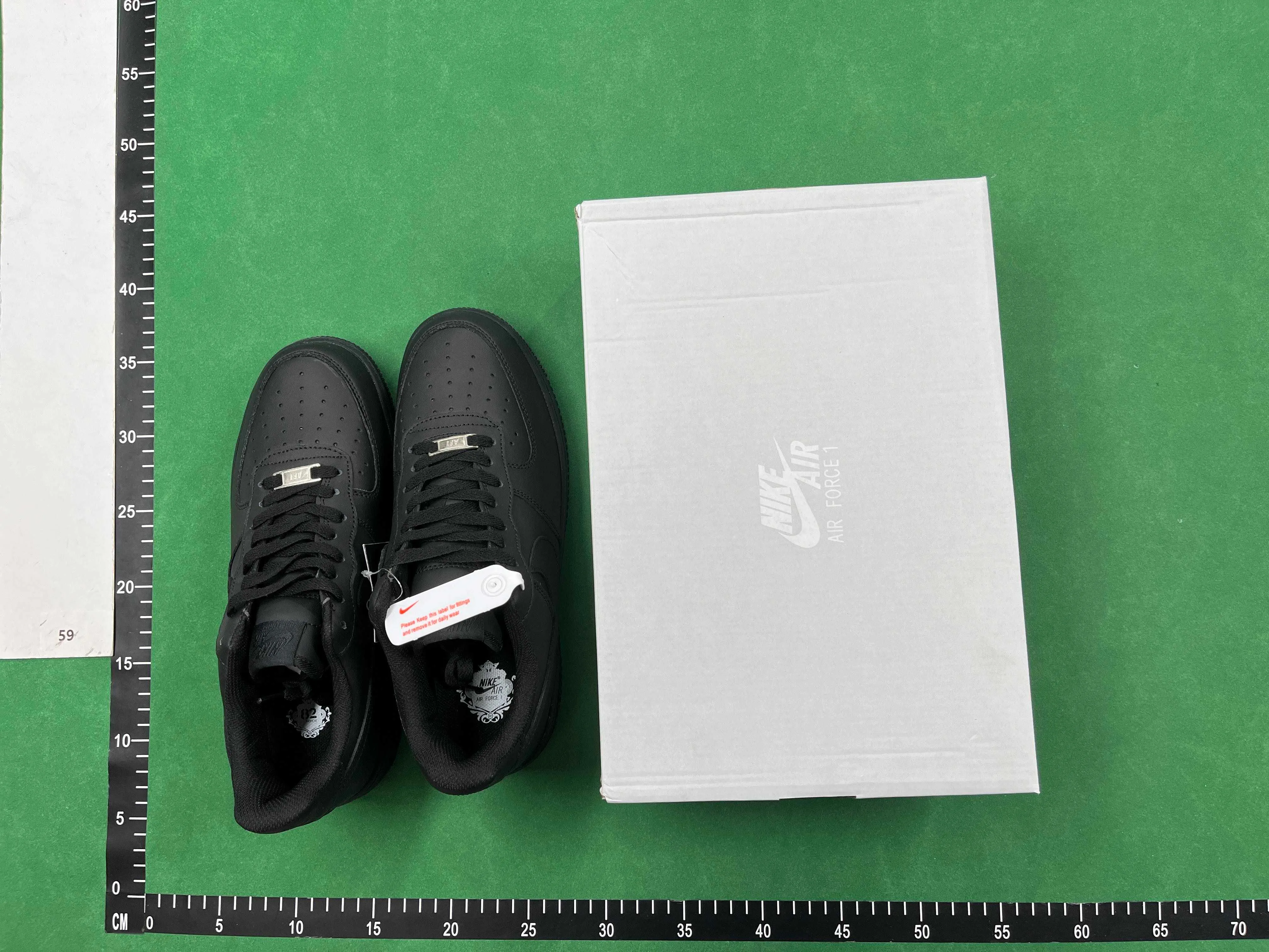 black af1