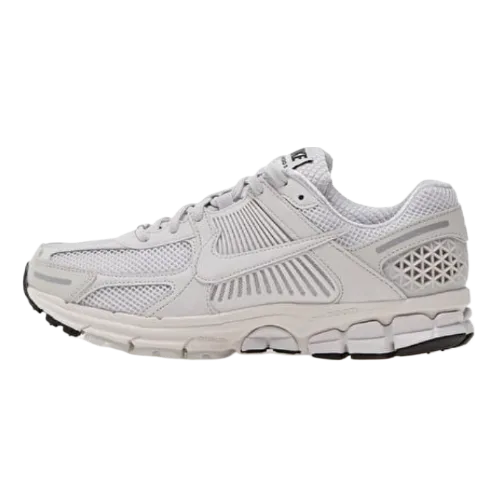 NIKE Air zoom Vomero 5