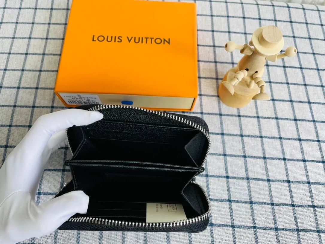 LV COIN PURSE