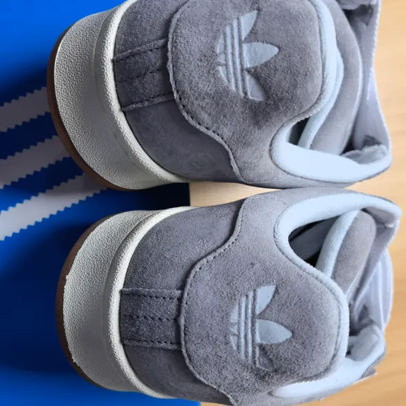 Adidas Campus