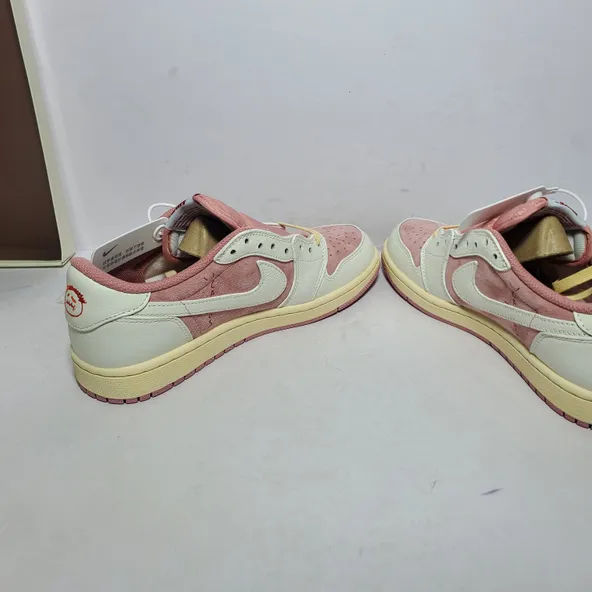 Travis Scott x Air Jordan 1 Low OG
