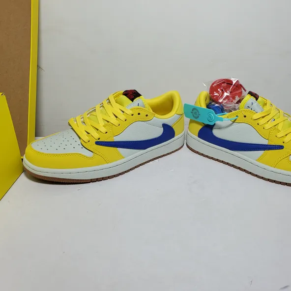 Travis Scott x Air Jordan 1  Low OG Canary