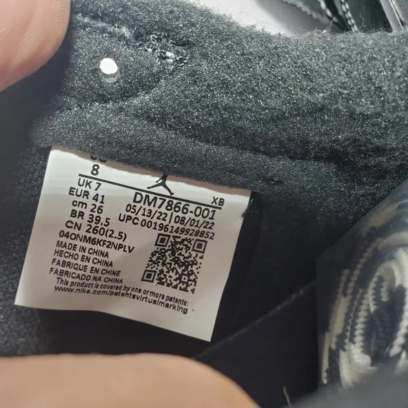 Travis Scott x Air Jordan 1 ​Low Black Phantom
