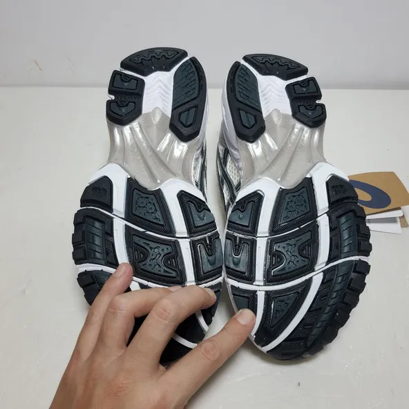 Asics Gel Kayano 14  Cream Scarab