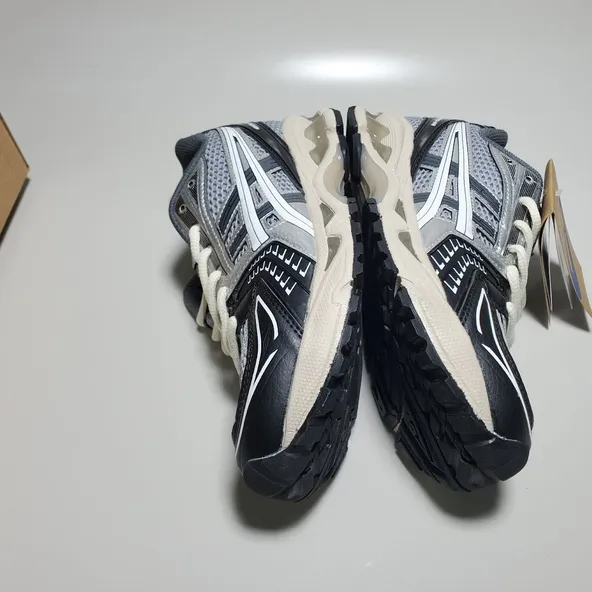 Asics Gel Kayano 14  Black Glacier Grey