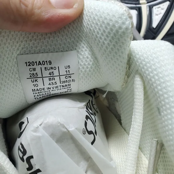 Asics Gel Kayano 14 ​Silver Cream
